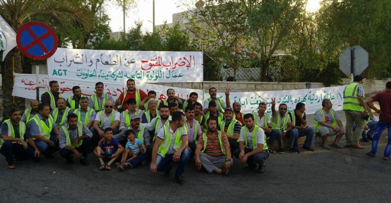 فض اعتصام عمّال في العقبة بالقوة واعتقال 12