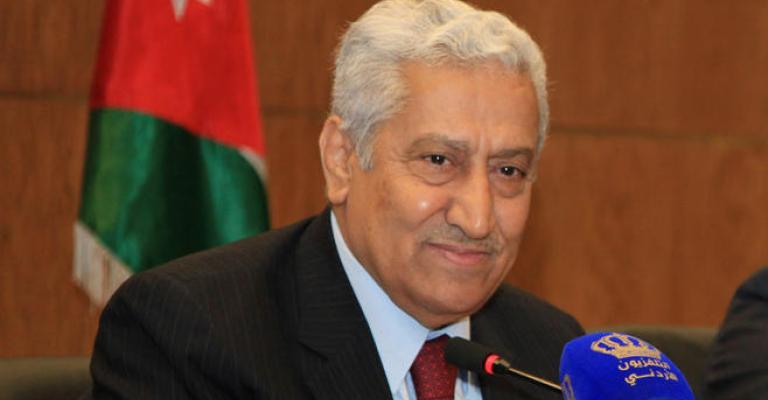 النسور يعلن سلسلة اجراءات لتحفيز الاستثمار وتطوير قطاع النقل والركاب