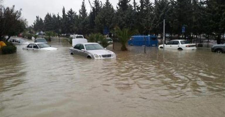 "غرق عمان".. جرس إنذار لتحمّل المسؤولية
