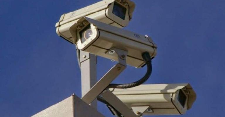 فريق أردني لتركيب الكاميرات بالأقصى