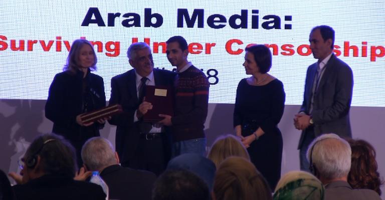 تحقيق لراديو البلد يحصد المركز الثالث في ملتقى "أريج" تحقيق لراديو البلد يحصد المركز الثالث في ملتقى "أريج"