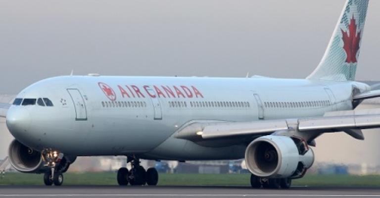 كندا تستقبل دفعة لاجئين سوريين من الأردن كندا تستقبل دفعة لاجئين سوريين من الأردن