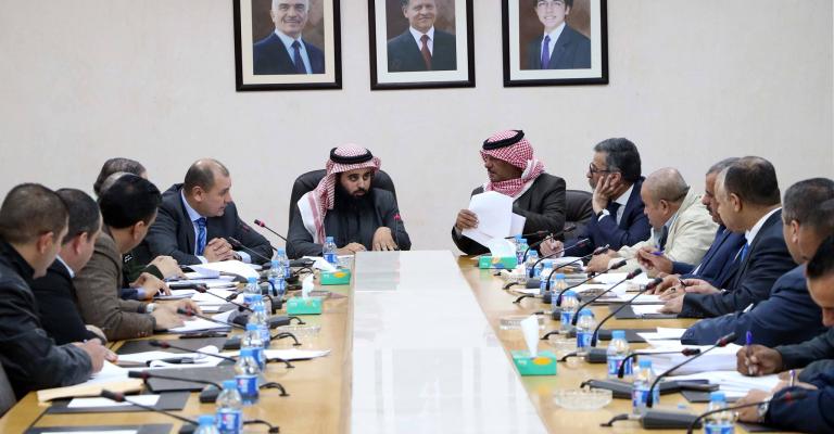 "الإدارية النيابيّة" تقر "خدمة الضباط" "الإدارية النيابيّة" تقر "خدمة الضباط"