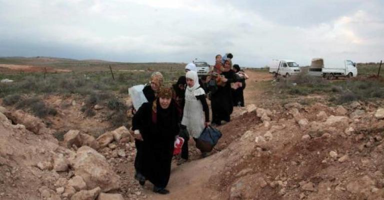 دخول 46 لاجئاً سورياً للأردن