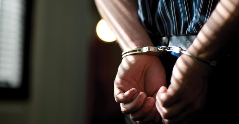 كشف هوية متهم بمقتل ستينية