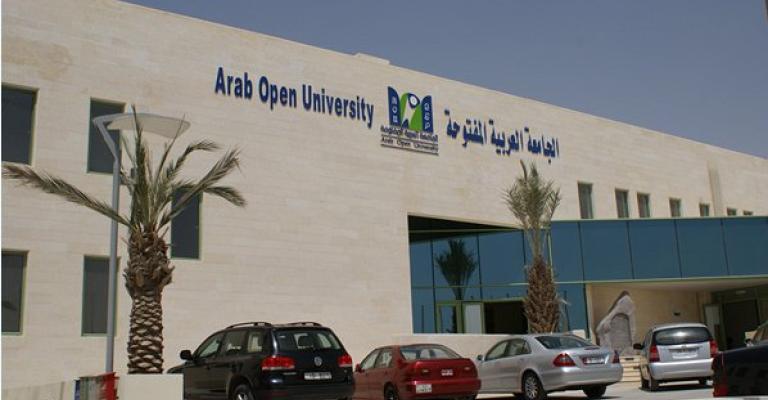 "العربية المفتوحة" تعلق دوامها الإثنين