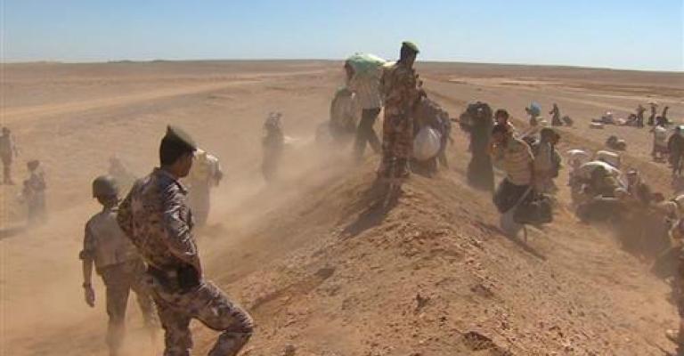 دخول 118 لاجئاً سوريّاً للأردن