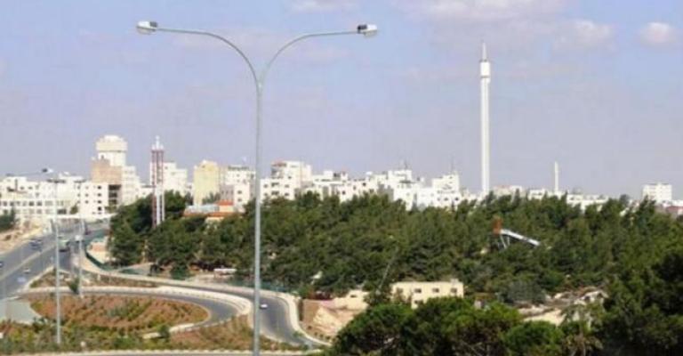 الأمانة: حلول مرورية لتقاطعات في الجبيهة وبسمان وبدر