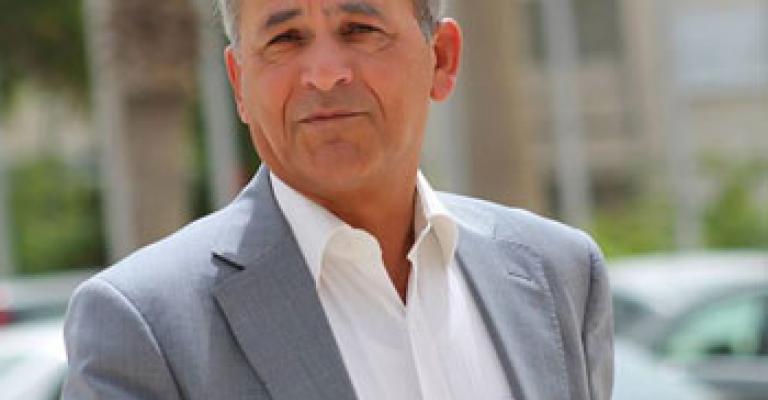 عويس يطالب بعدم ربط المخيم بأحداث إربد