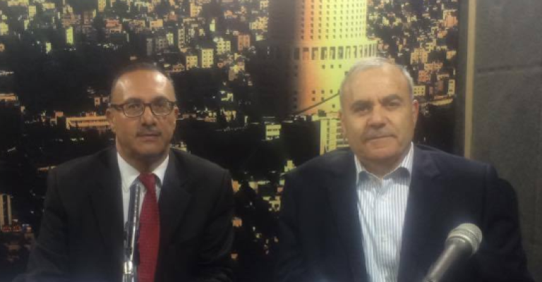 الور لراديو البلد: 90 ألفا يدخلون سوق العمل سنويا