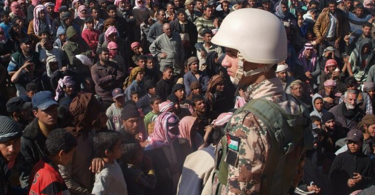 دخول 312 لاجئاً سوريّاً للأردن