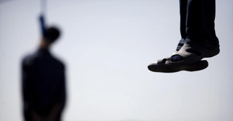 انتحار شاب شنقا في مخيم حطين