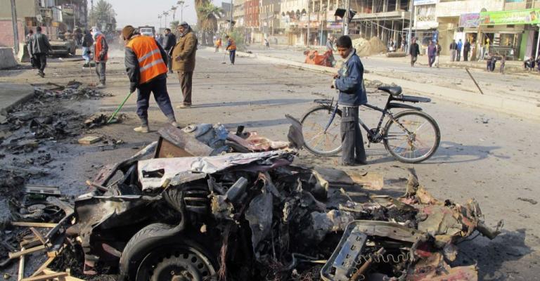 عشرات القتلى والجرحى بتفجير انتحاري في بغداد