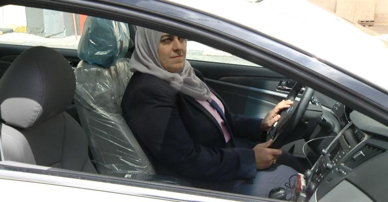 7 نساء يحصلن على تصاريح قيادة"عمومي"