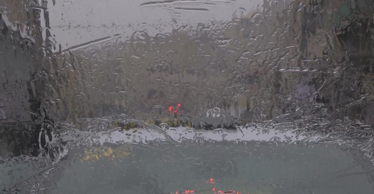 أجواء باردة وماطرة حتى المساء