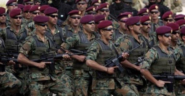 مكرمة ملكية لمرتبات الجيش والأمن