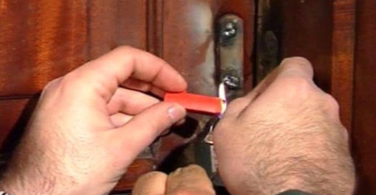 إغلاق 4 مؤسسات تجارية في الأغوار الشمالية