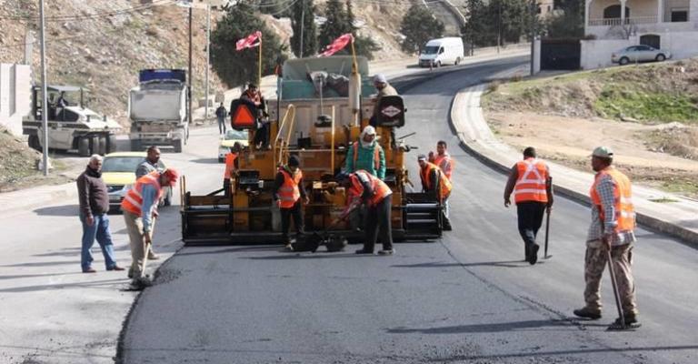 الامانة تواصل تنفيذ عدة طرق حيوية في العاصمة