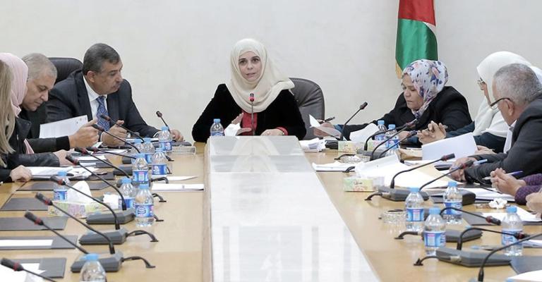 مطالبات نيابية بمراقبة تطبيق الحد الأدنى للأجور