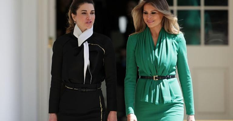 ميلانيا ترامب والملكة رانيا تتنزهان في البيت الأبيض (شاهد)