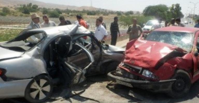 9 إصابات بحادث تصادم بشارع الأردن