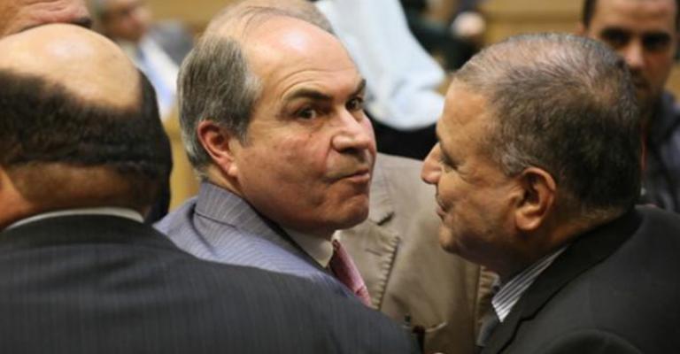 ما هي معايير اختيار رؤساء الحكومات في الأردن؟