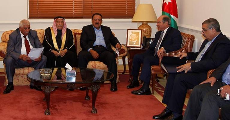 بحث آلية توفير عمالة وافدة في القطاع الزراعي بحث آلية توفير عمالة وافدة في القطاع الزراعي