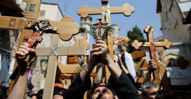 هآرتس : 3 صفقات بيع سرية لأملاك الكنيسة الأرثوذكسية في القدس