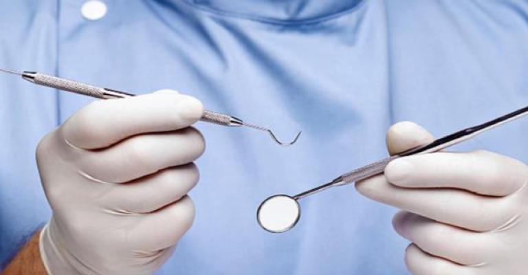 اطباء الاسنان توجه إنذارا نهائيا ل 29 طبيبا مخالفا