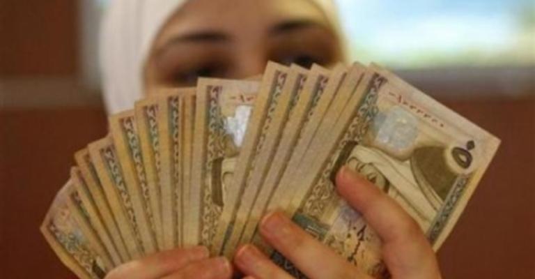 45 % من الأردنيات العاملات يقررن لوحدهن كيفية التصرف بدخلهن