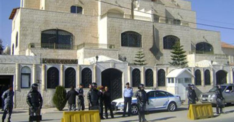بيان للسفارة السورية في عمّان تعلق عل "العدوان الثلاثي"