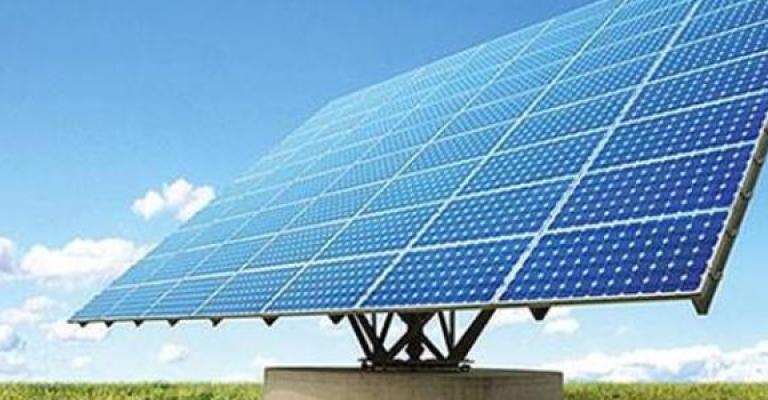 الطاقة تخصص 100 ميجاوا واط للصناعات لتوليد استهلاكها من الكهرباء من الشمس
