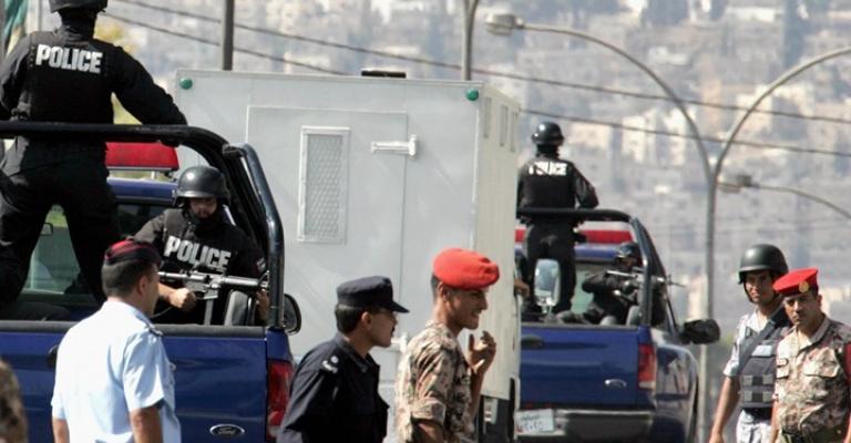 السجن لـ 6 أردنيين خططوا لاغتيال ضباط مخابرات وطيارين