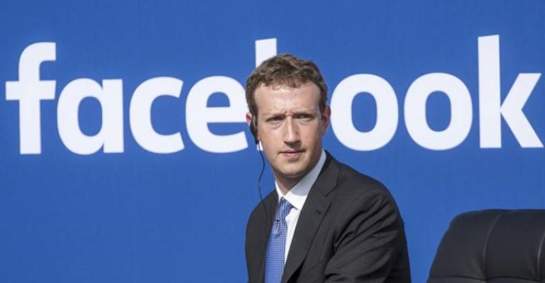 فيسبوك تمضي قدما في سياستها لانتهاك خصوصية المستخدمين