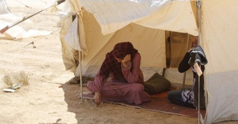 التحديات التي تواجه المرأة السورية في حياة اللجوء (استطلاع)
