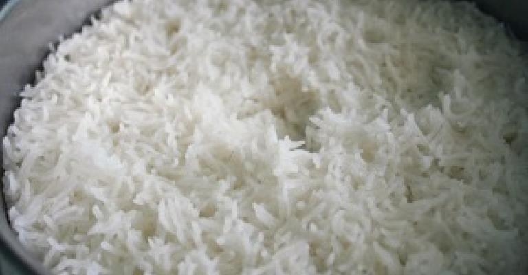لم يطرأ ارتفاع على أسعار المواد الأساسية باستثناء الأرز