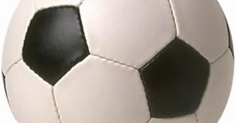 المنافسة تشتد في دوري الاردن بكرة القدم المنافسة تشتد في دوري الاردن بكرة القدم