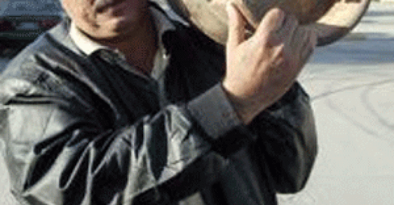 190 ألف اسطوانة غاز بيعت خلال يومين 190 ألف اسطوانة غاز بيعت خلال يومين