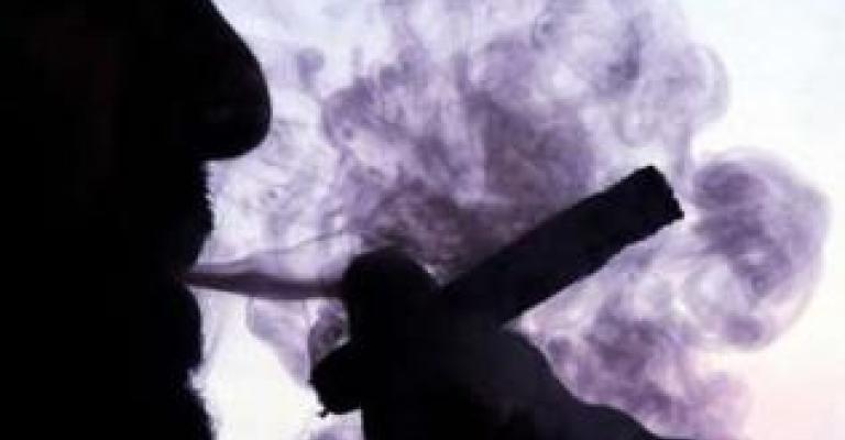 هل يتغير حال المدخن بعد الغلاء؟ هل يتغير حال المدخن بعد الغلاء؟