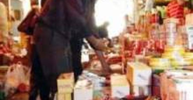 تجار يشتكون من ضعف القدرة الشرائية تجار يشتكون من ضعف القدرة الشرائية