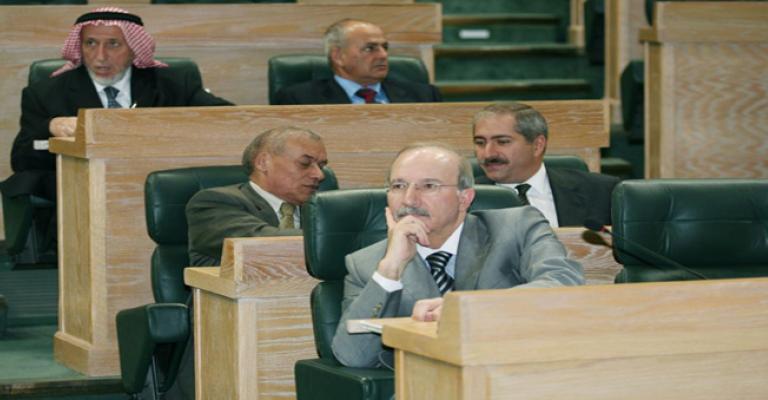 نواب يطالبون برفض وثيقة مجلس وزراء الإعلام العرب نواب يطالبون برفض وثيقة مجلس وزراء الإعلام العرب