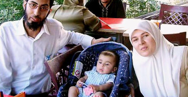 لندن تتهم الطبيب العشا بـ" السعي لقتل الناس بالجملة"