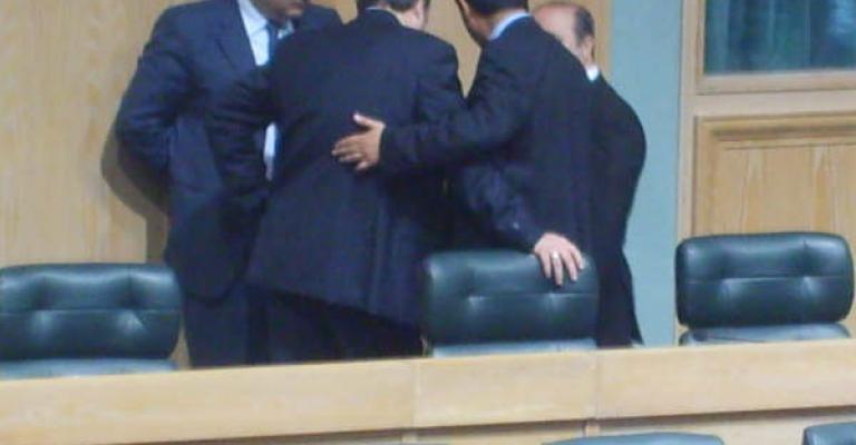 مذكرة نيابية تطالب بإعفاء سيارات القضاة من الجمارك