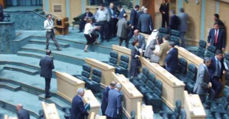 مباركة نيابية لإلغاء "الأعلى للإعلام" وتخوف من يد الحكومة