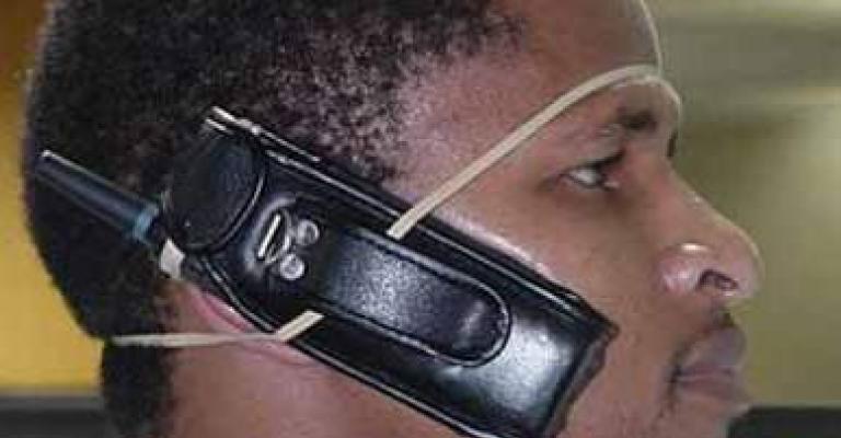 الهواتف الخلوية تستحوذ على تفكير طلاب الأغوار