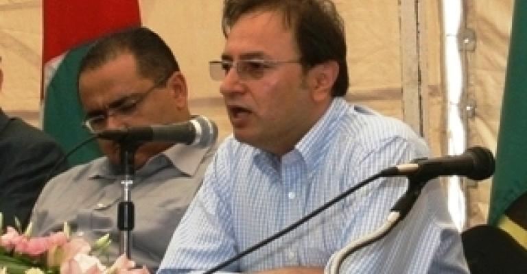 المعاني يطلب من أعضاء مجلس الأمانة دعم إذاعتهم