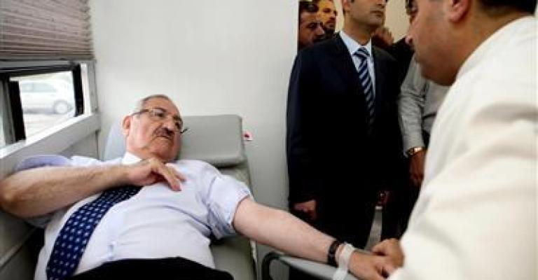 النواب يبدأون حملة تبرعات لأهل غزة