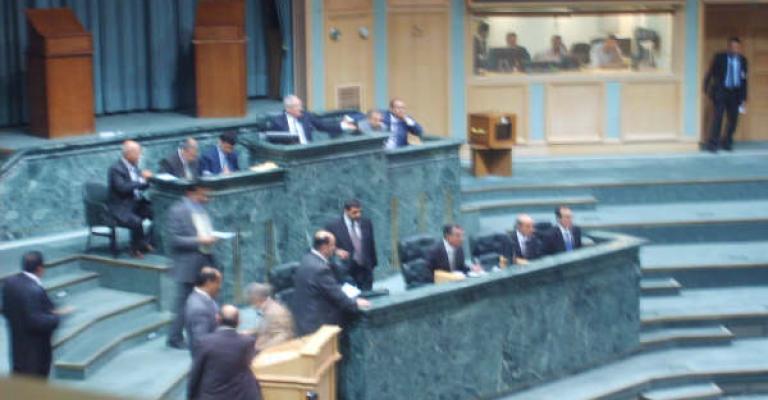 النواب يُعاقبون على جلسة غزة والسعد: علمت من مكتب وزير بإرجاء جلسة الغد