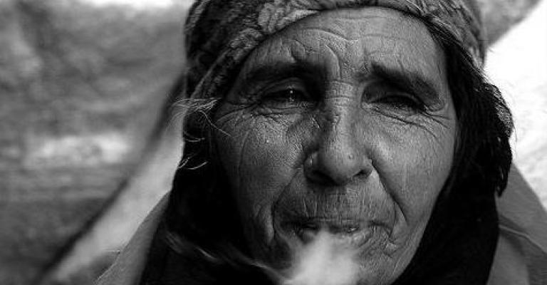 الاردنيات يسعين للعمل ..والرجال بانتظار الواسطة الاردنيات يسعين للعمل ..والرجال بانتظار الواسطة