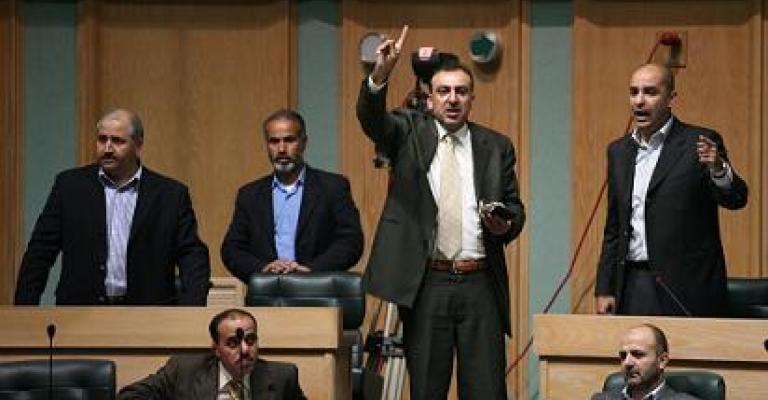 أبو يامين: "المالكين والمستأجرين" ليس شعبويا